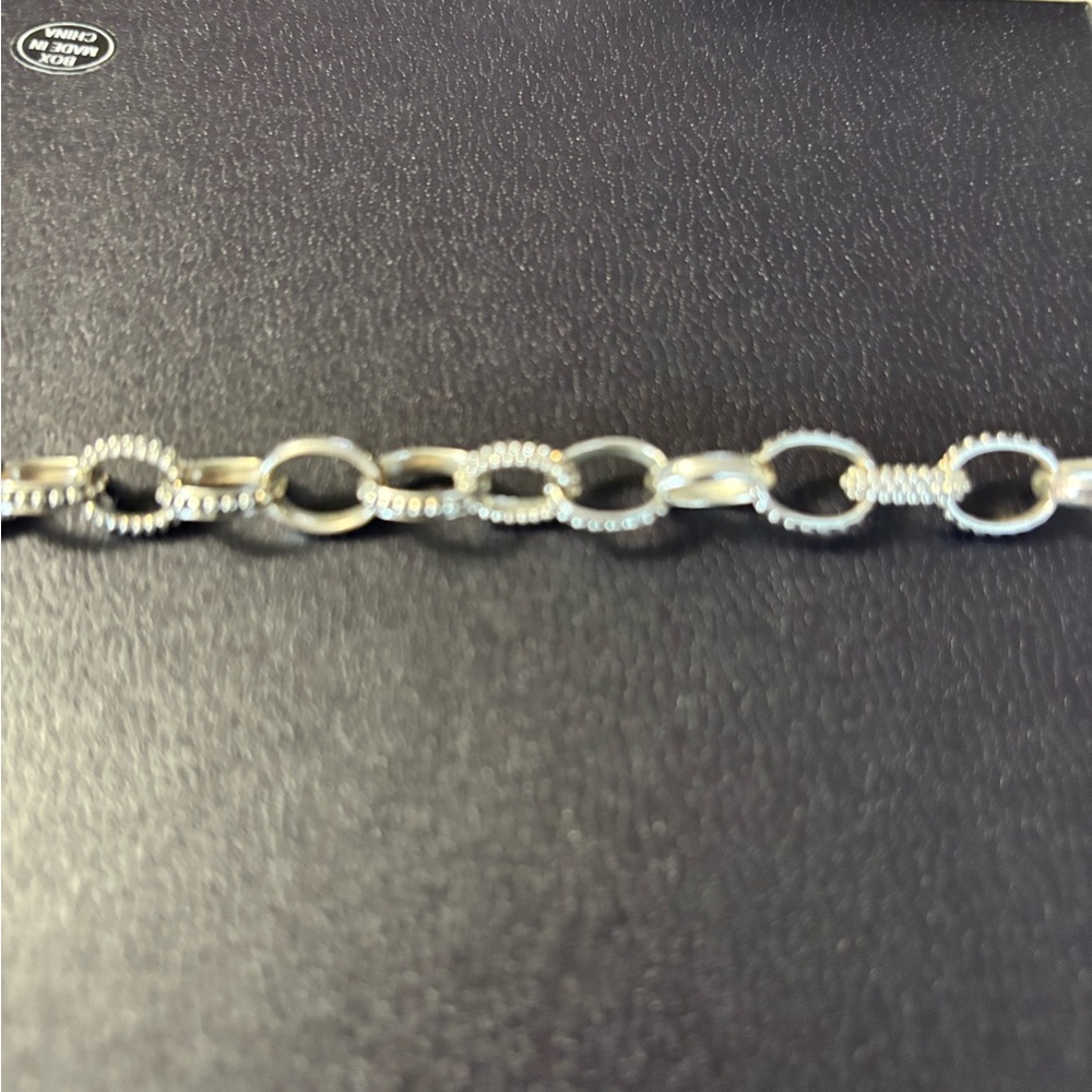 Lagos - size 8 Elegant Silver Chain Bracelet - Picture 5 of 5